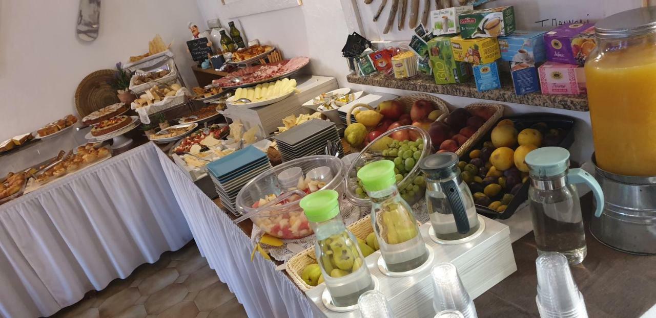 Hotel Canne Al Vento Санта Тереза Галура Екстериор снимка
